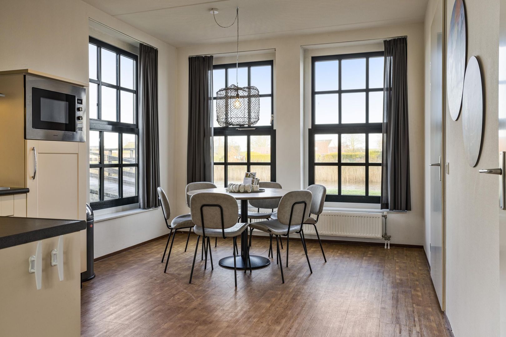 Noarderskâns 15 101, Eanjum foto-1