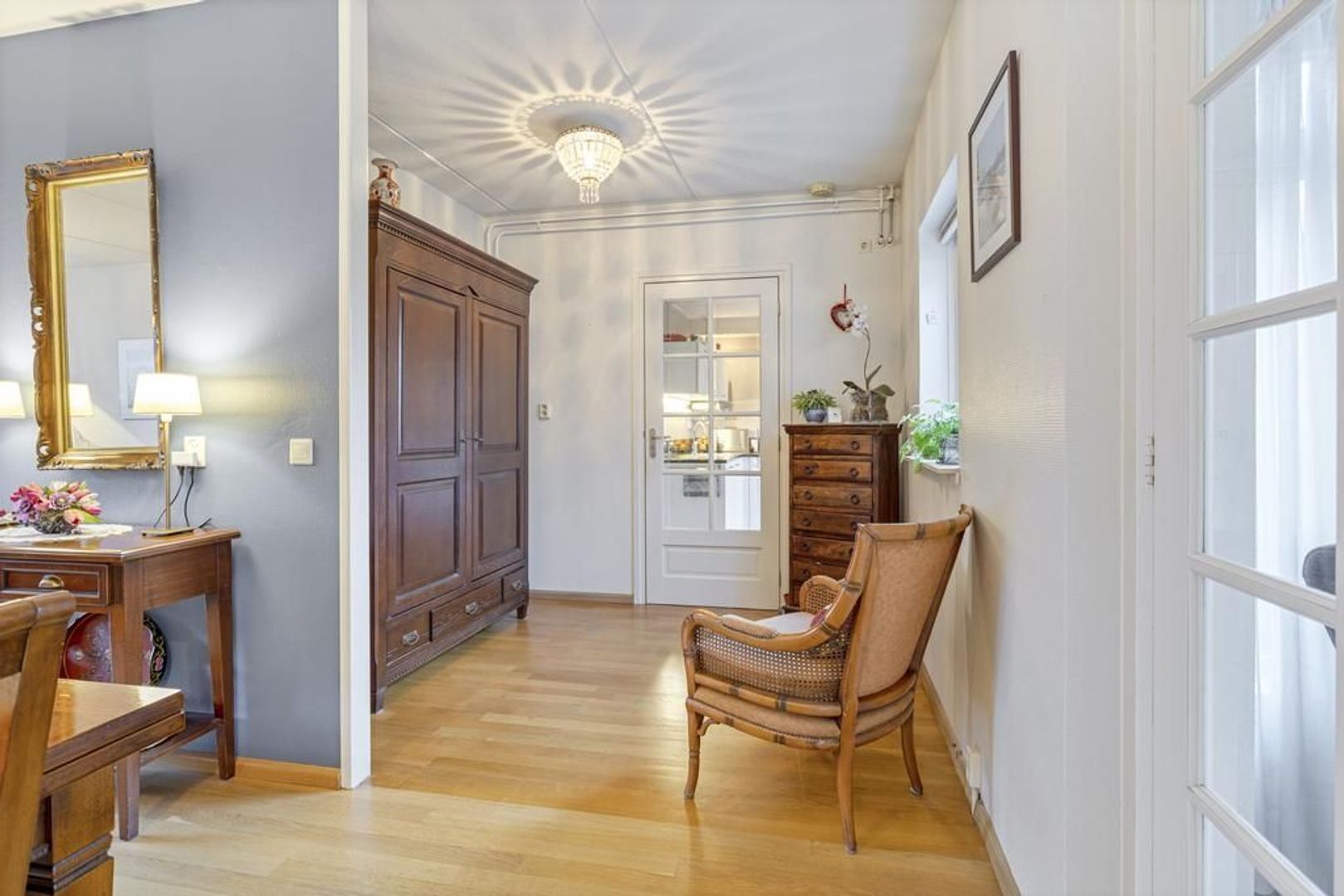 Koerierster 1, Dokkum foto-12