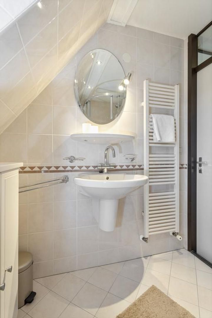 Koerierster 1, Dokkum foto-23