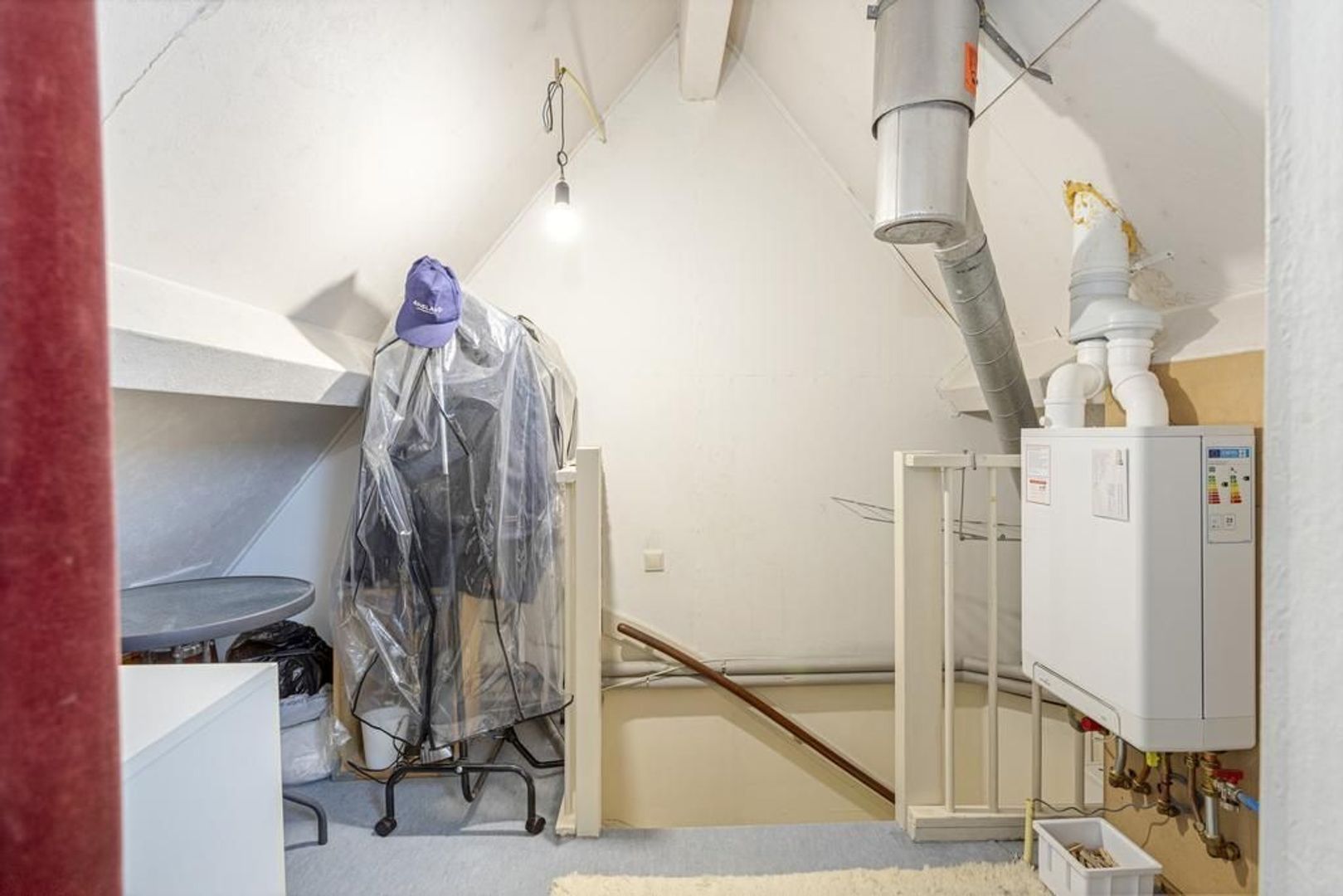 Koerierster 1, Dokkum foto-24