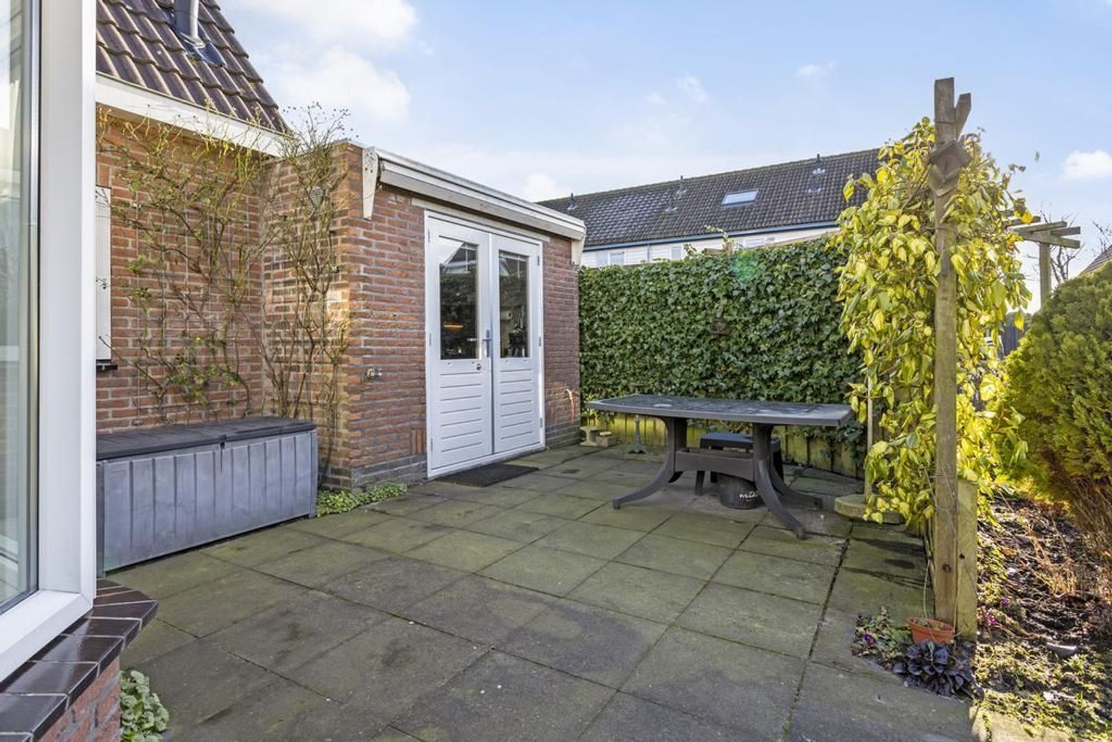 Koerierster 1, Dokkum foto-26