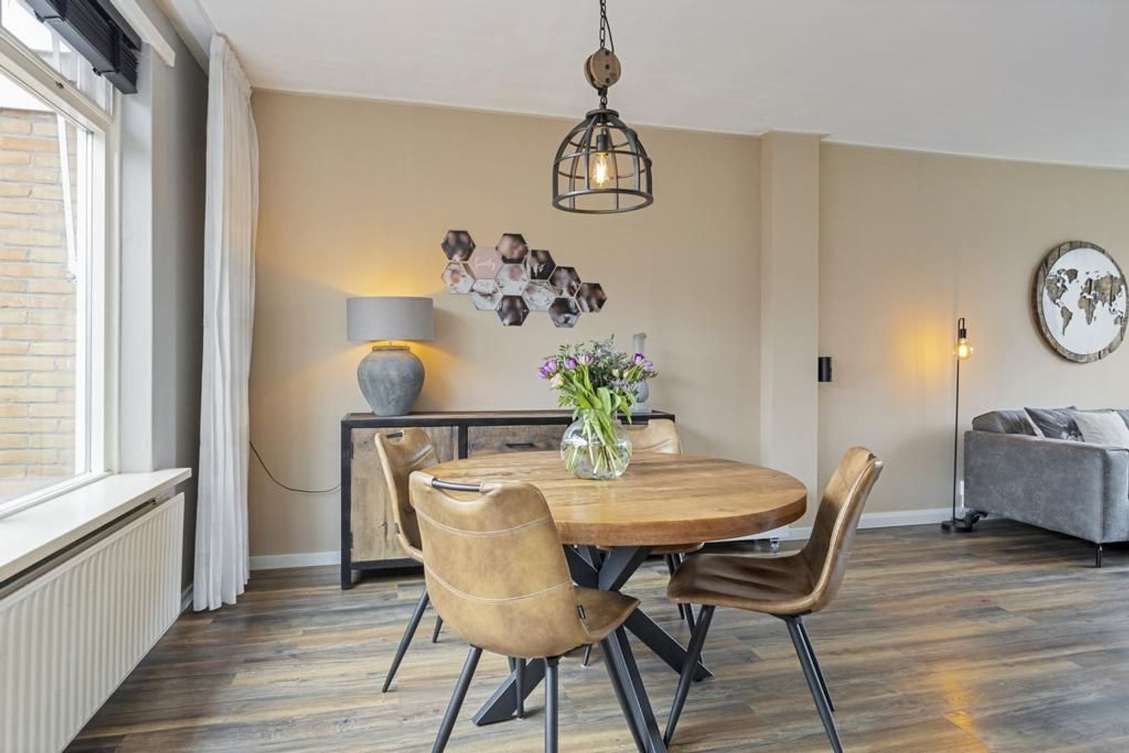 Burmaniastrjitte 33, Eanjum foto-8