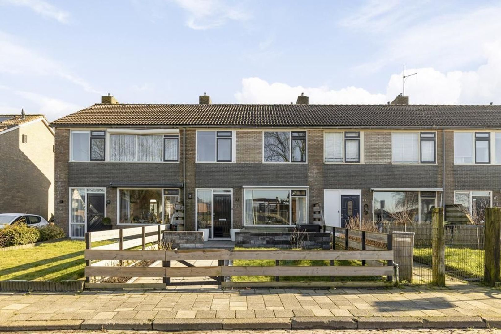 Burmaniastrjitte 33, Eanjum foto-4