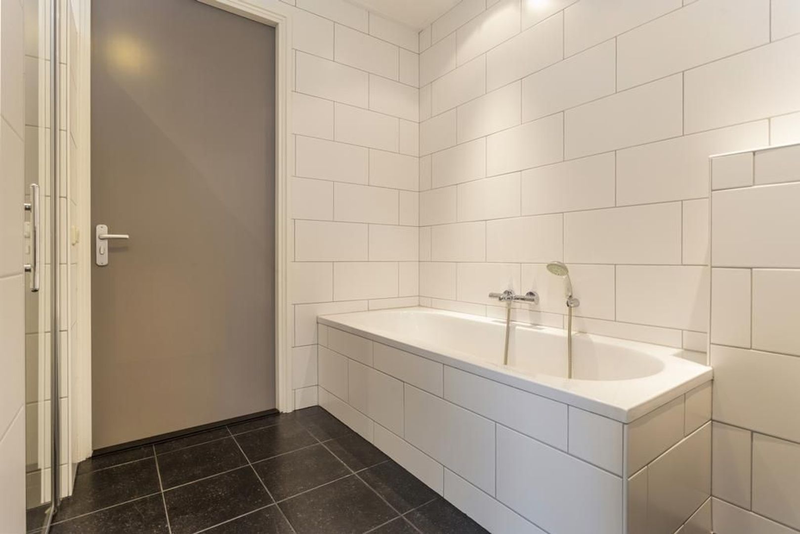 De Streng 2, Ternaard foto-29