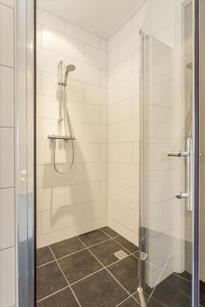 De Streng 2, Ternaard foto-32