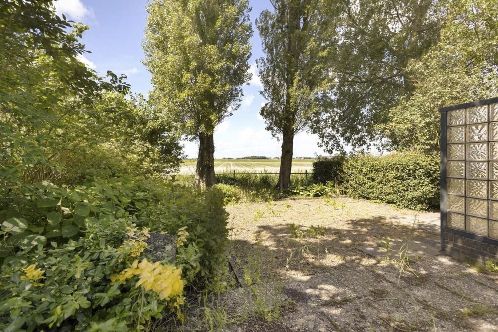 Griene Wei 33, Easternijtsjerk foto-2