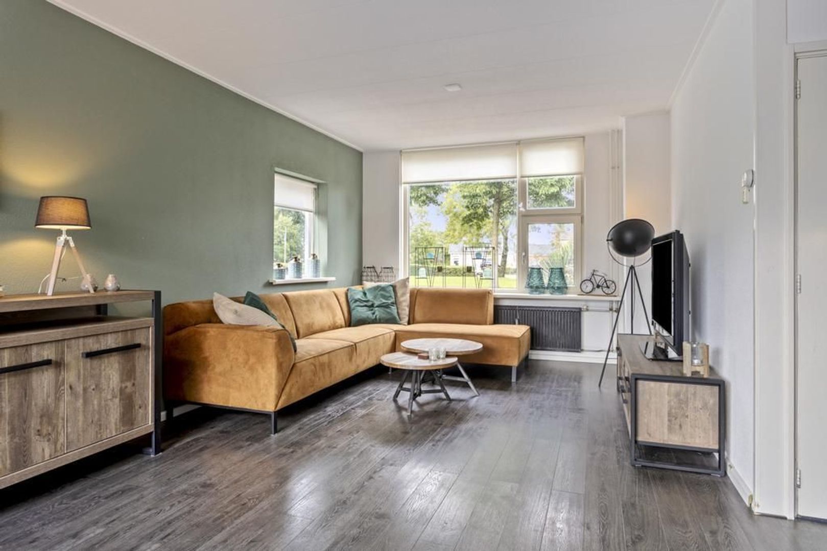 Prof. Holwardastrjitte 49, Holwert foto-1