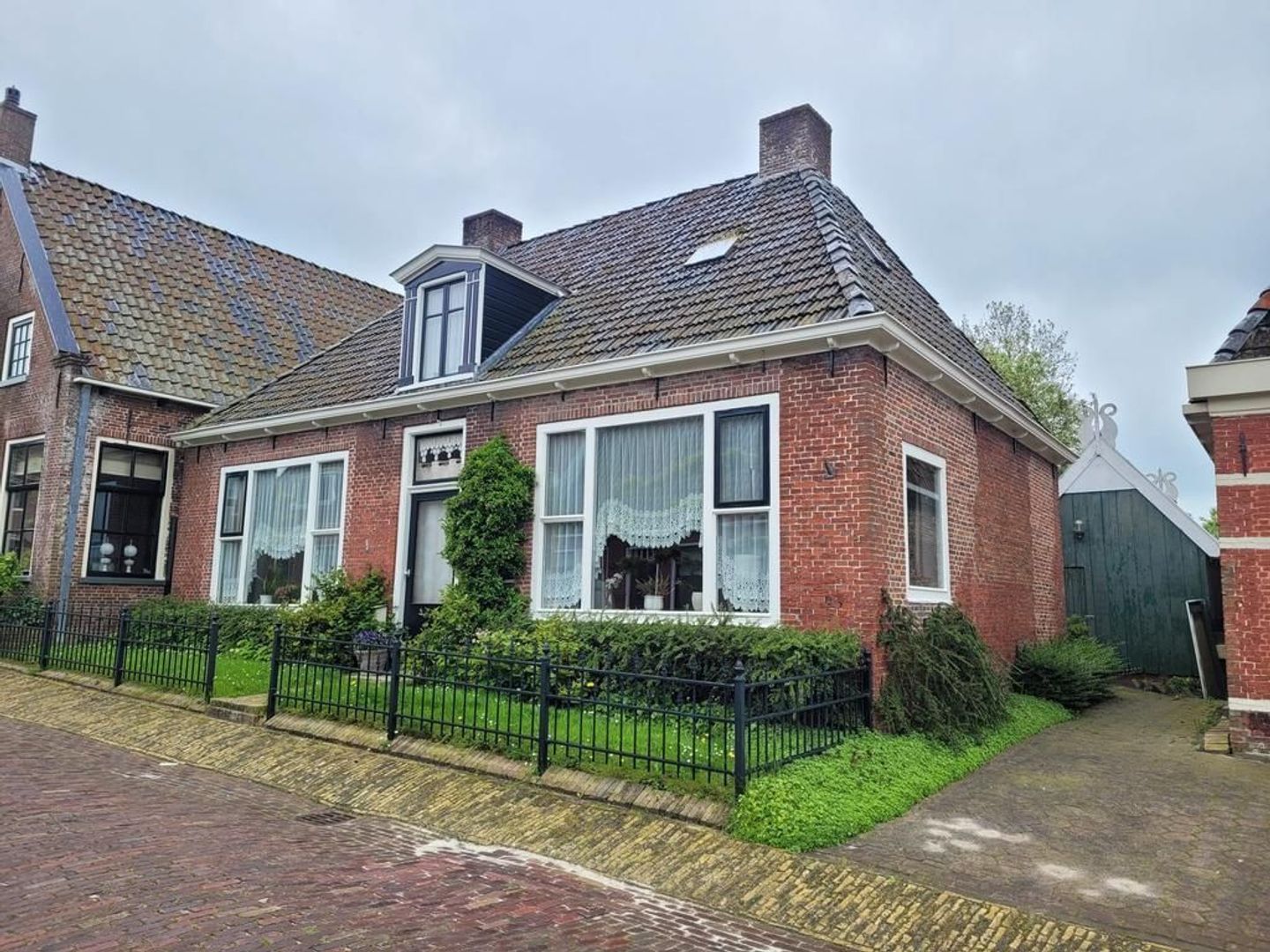 Grutte Loane 6, Ie foto-1