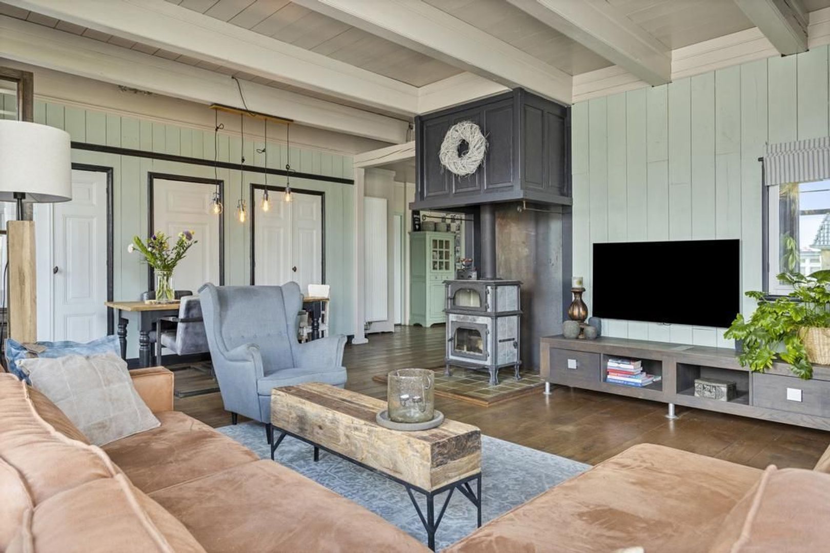 Nijbuorren 8, Ternaard foto-9