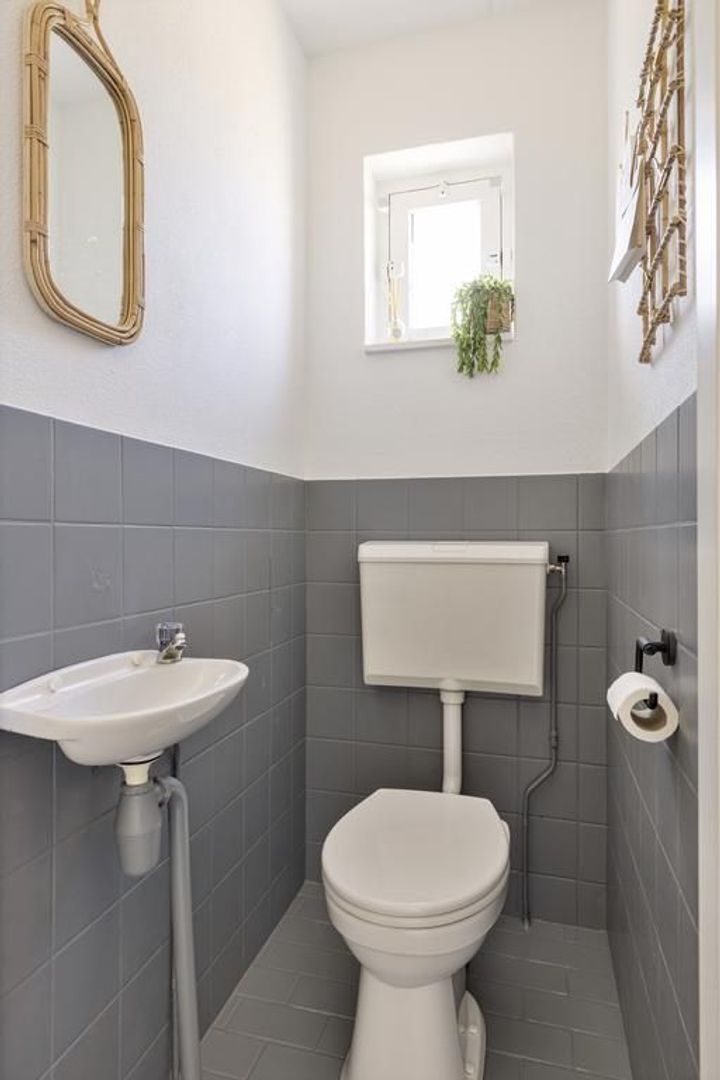 Ale-Tun 12, Holwert foto-6