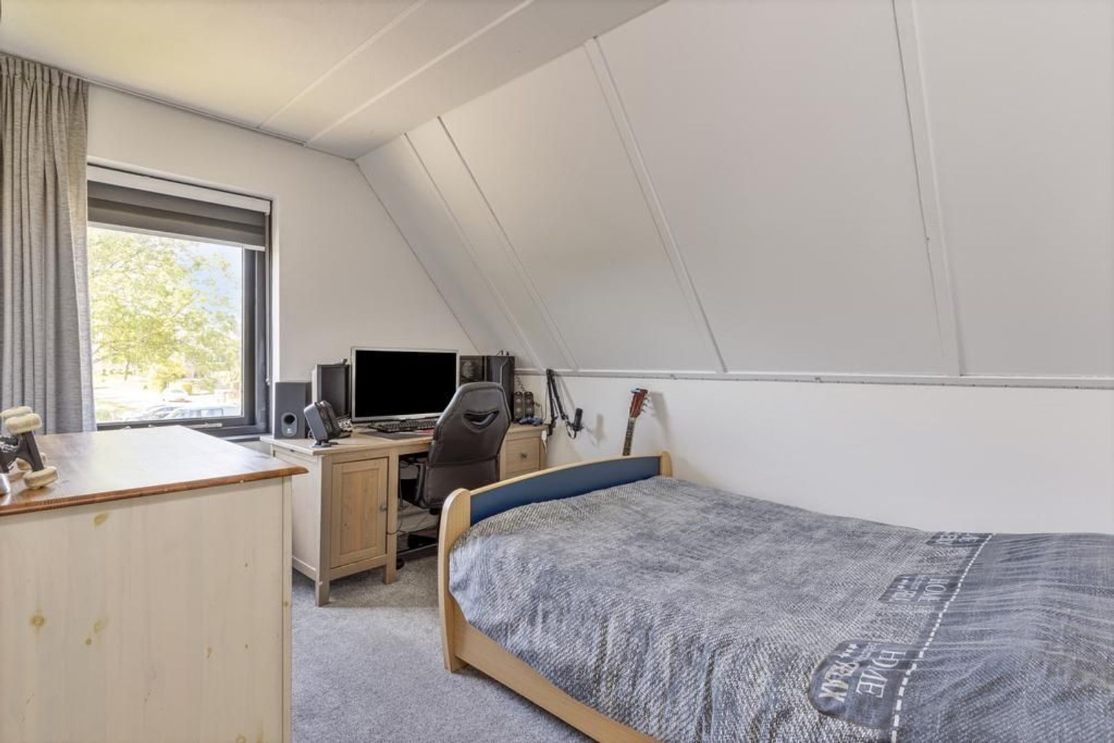 Ale-Tun 12, Holwert foto-15