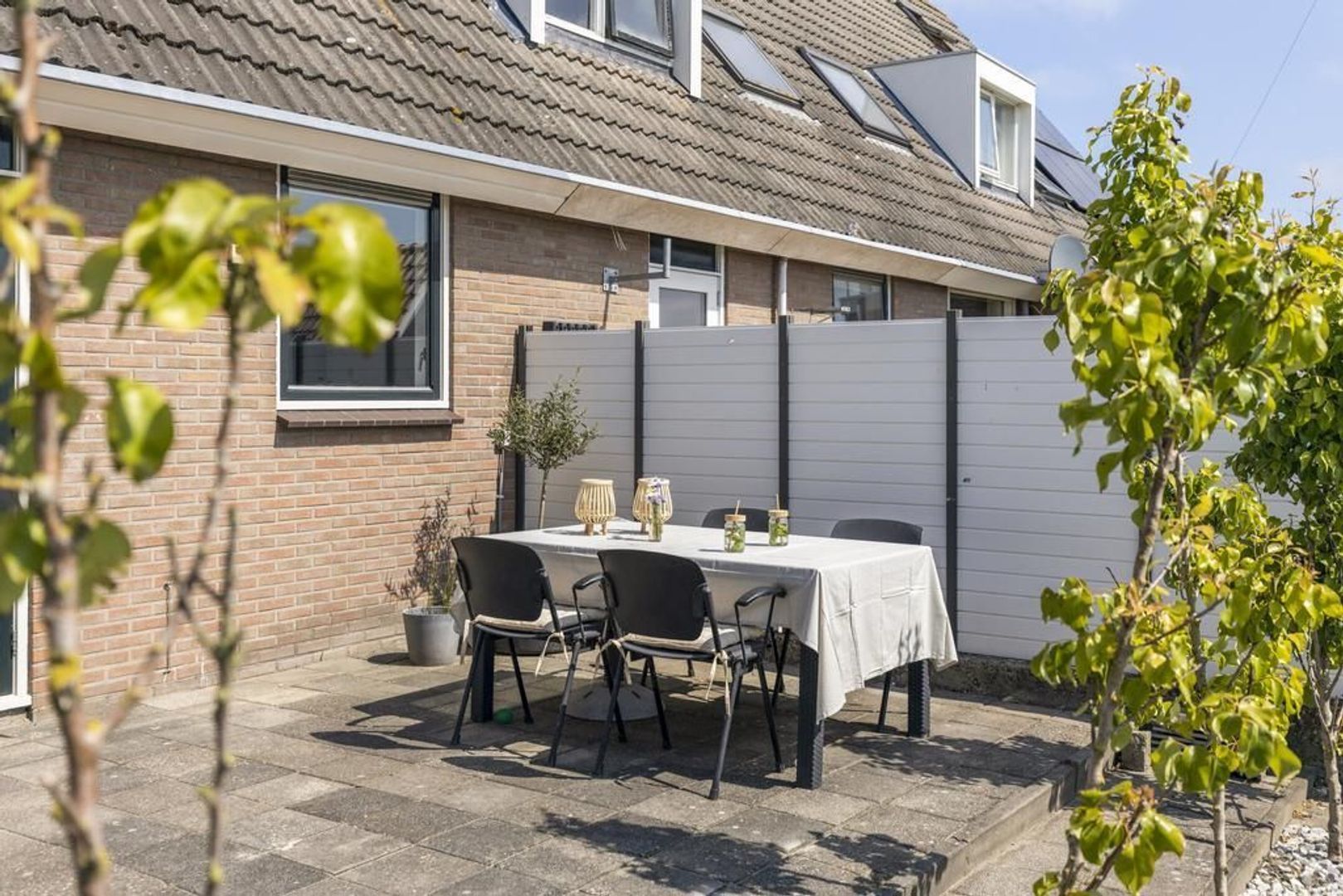 Ale-Tun 12, Holwert foto-19