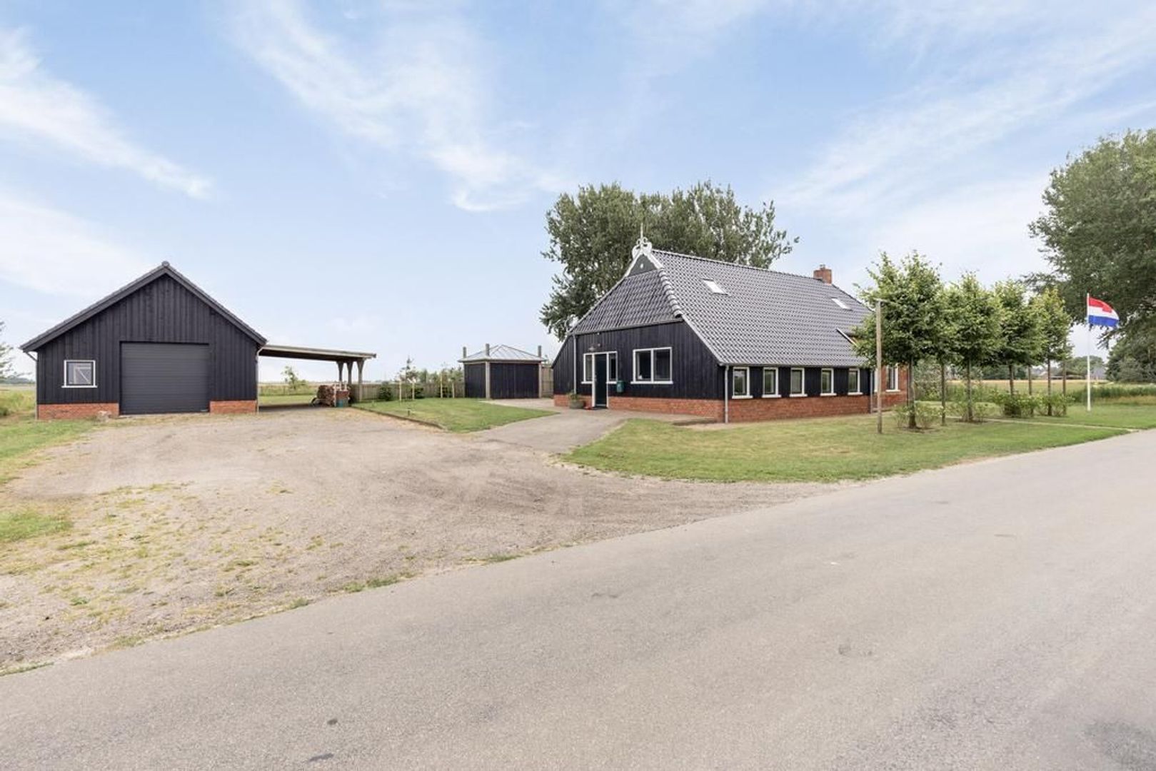 Dyksterwei 1, Ljussens foto-4