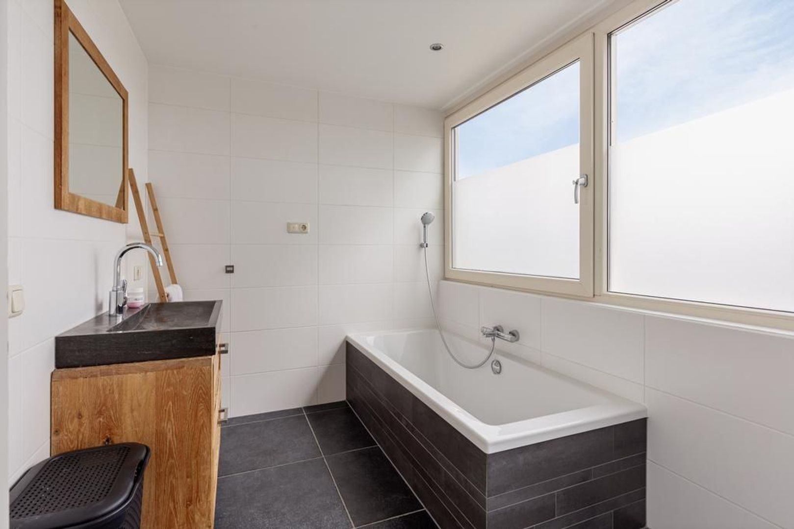 Dyksterwei 1, Ljussens foto-22