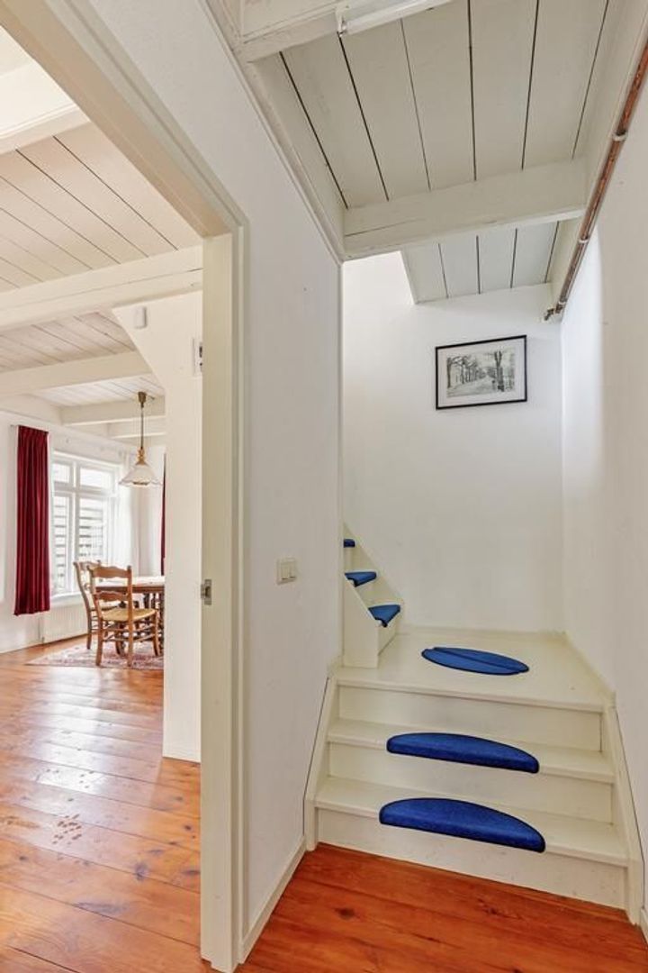 Wjuk 21, Ternaard foto-15