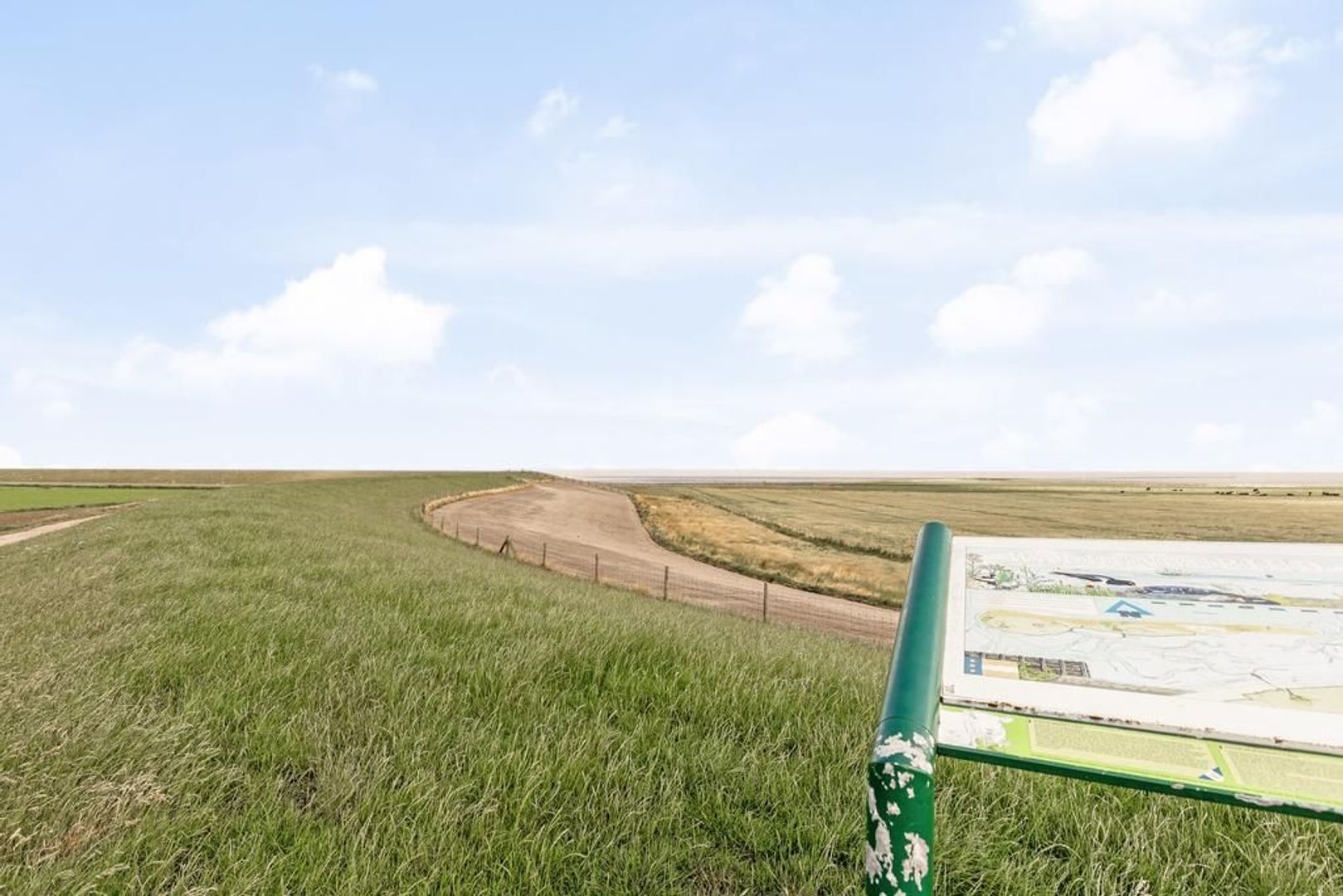 Wjuk 21, Ternaard foto-26