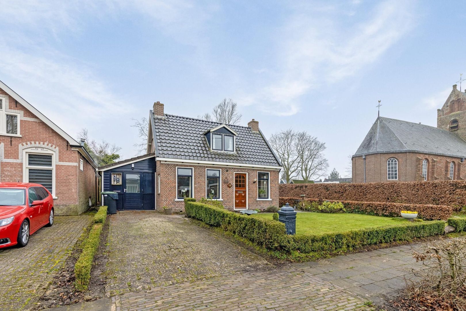 Doniawei 82, Damwald foto-4