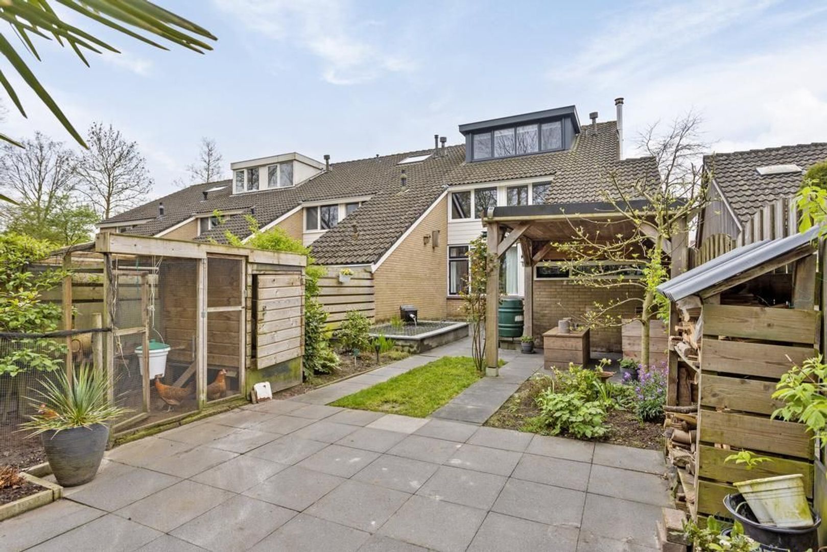 De Zwaan 86, Dokkum foto-1