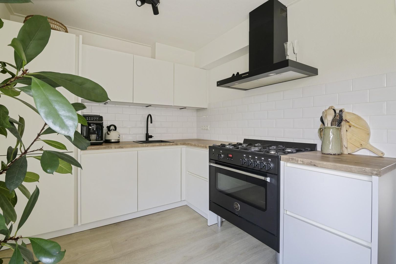 Elzenlaan 69, Dokkum foto-1