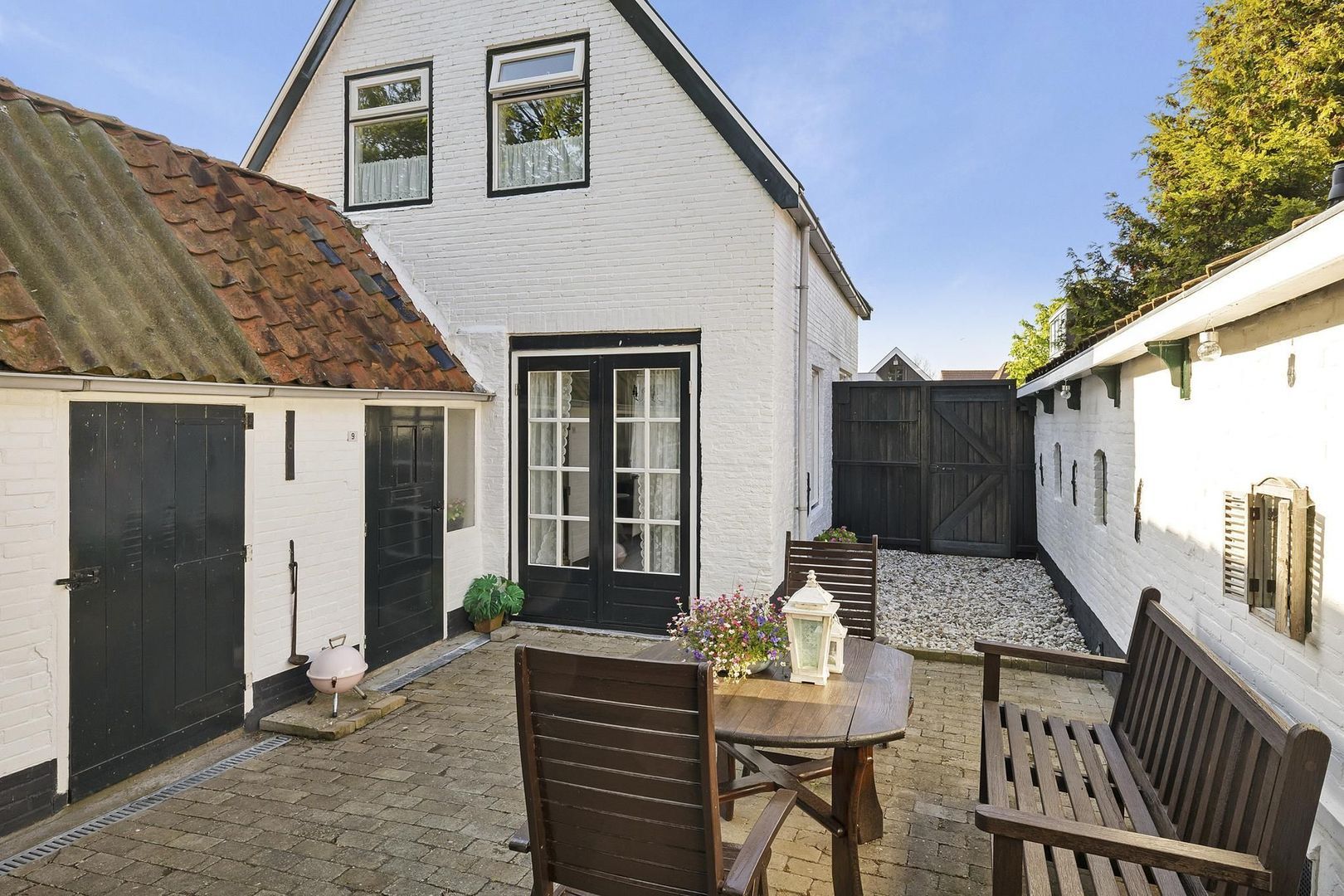 Wjuk 9, Ternaard foto-2