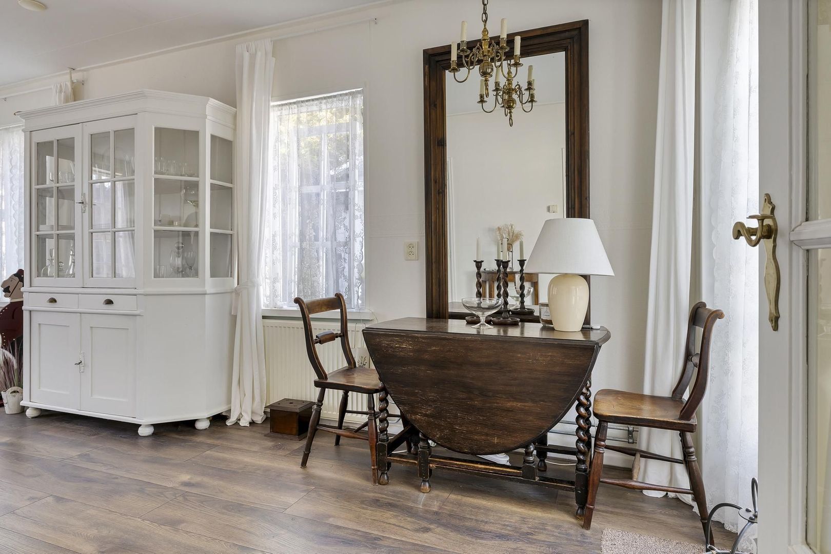 Wjuk 9, Ternaard foto-10