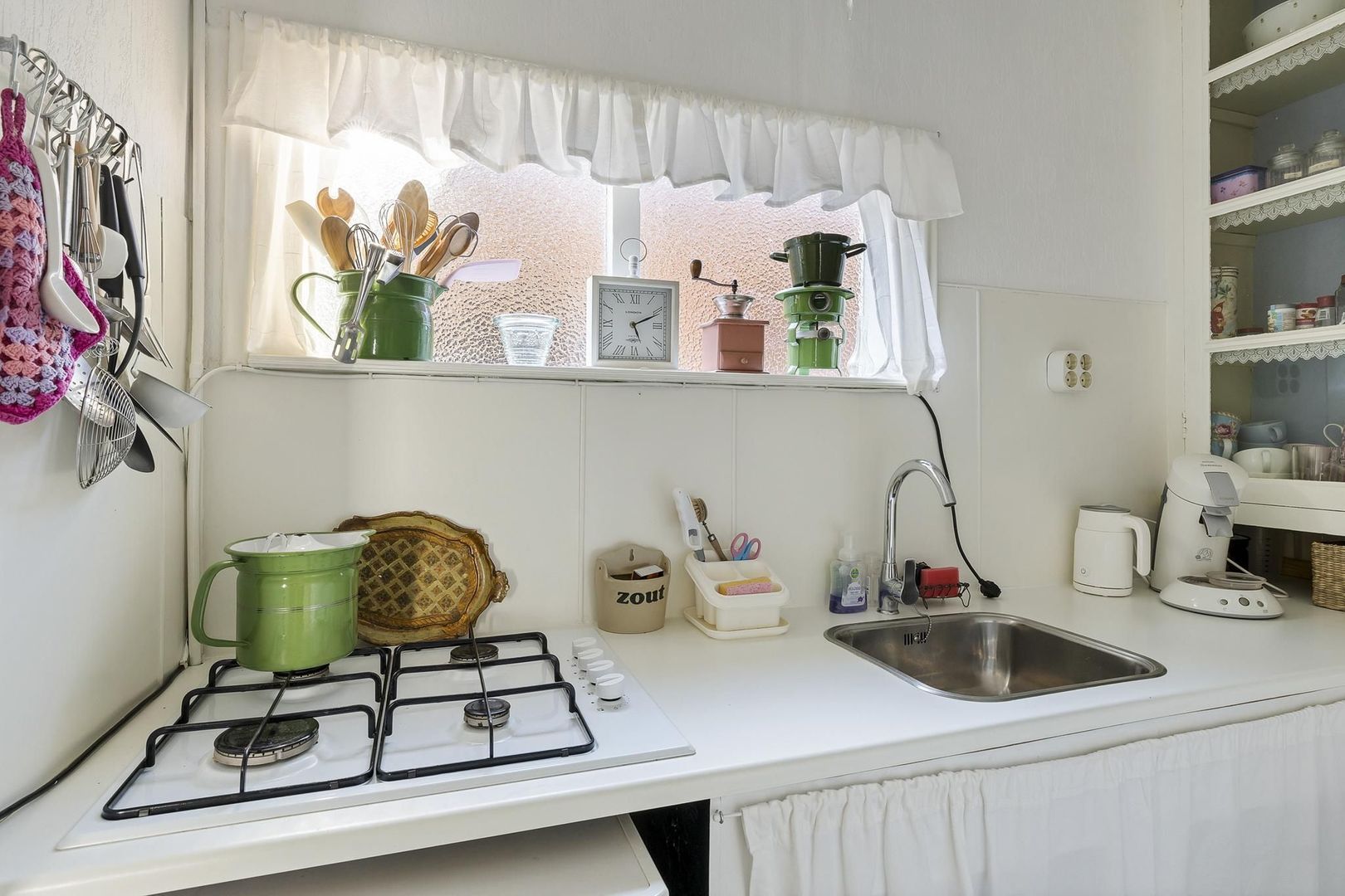 Wjuk 9, Ternaard foto-12