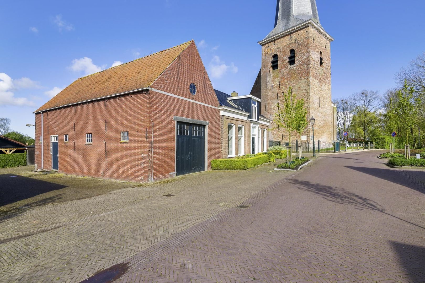 Tsjerkestrjitte 9, Holwert foto-2