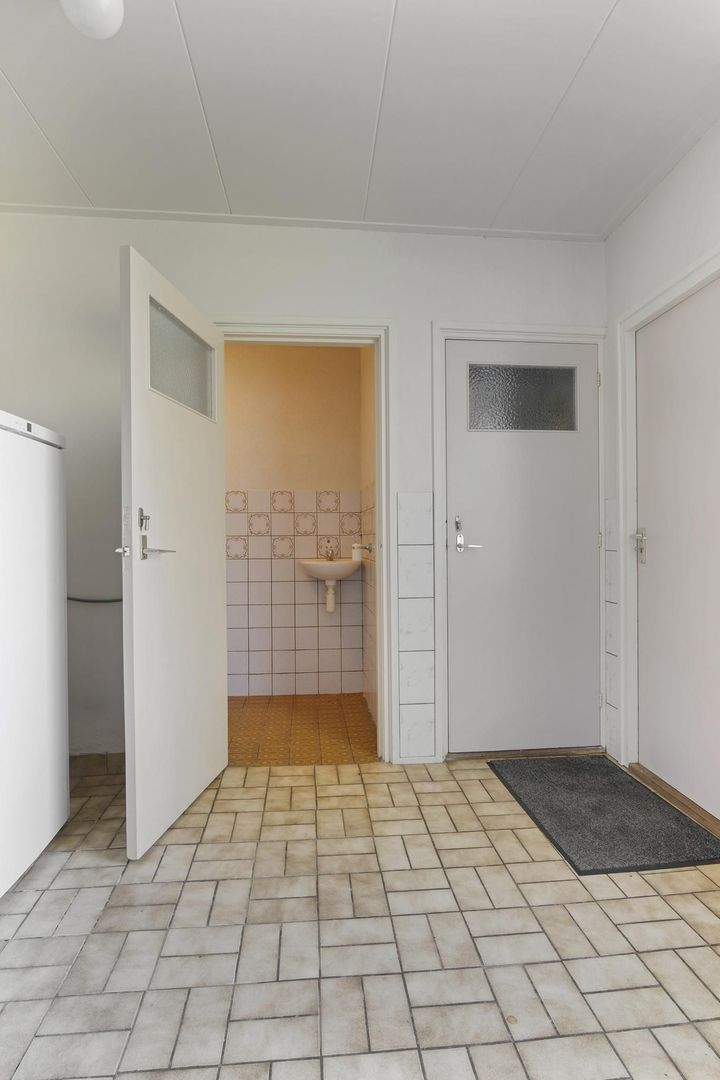 Tsjerkestrjitte 9, Holwert foto-17