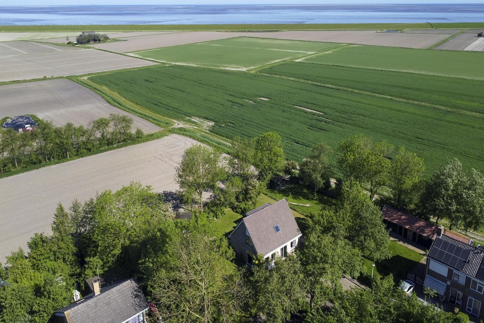 Ids de Beerstrjitte 16, Nes foto-1