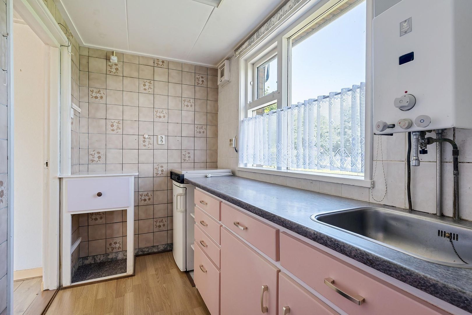 Lineleane 3, Raard foto-12