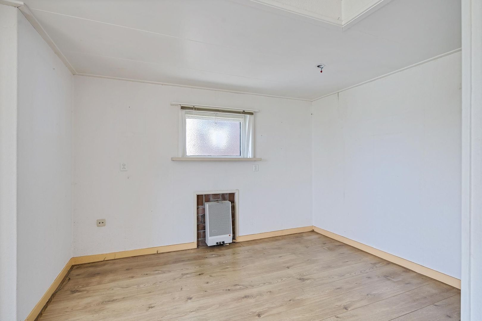 Lineleane 3, Raard foto-16