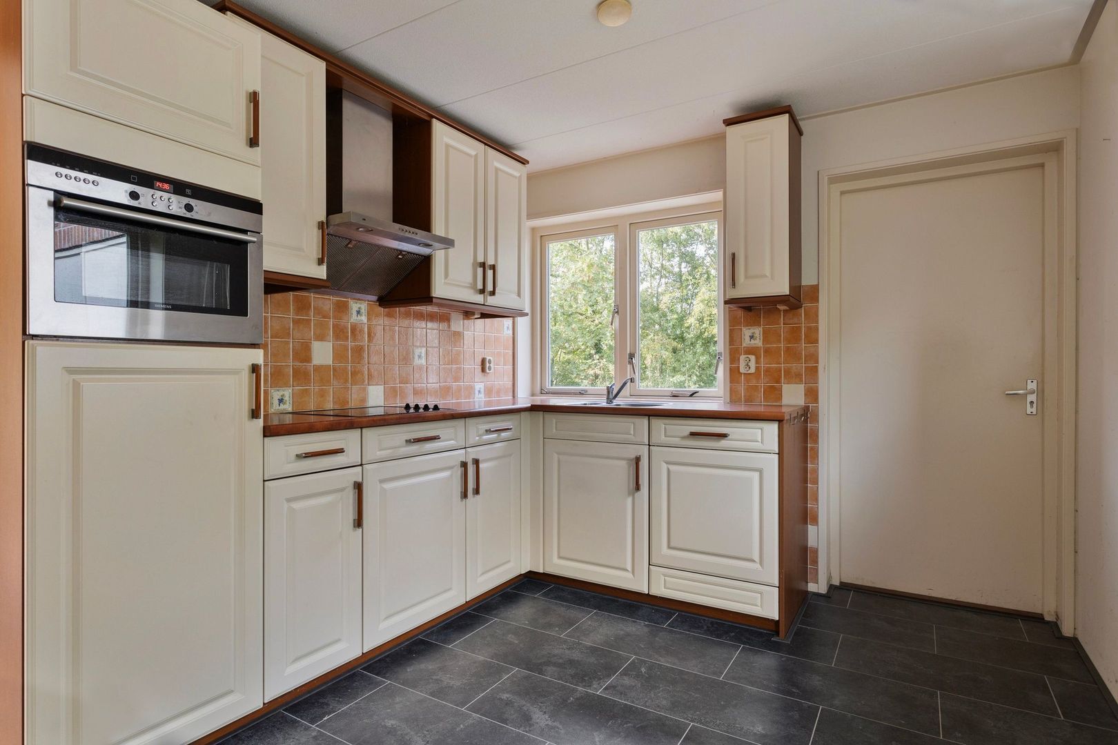 Kamphusstrjitte 2, Hantumhuzen foto-10