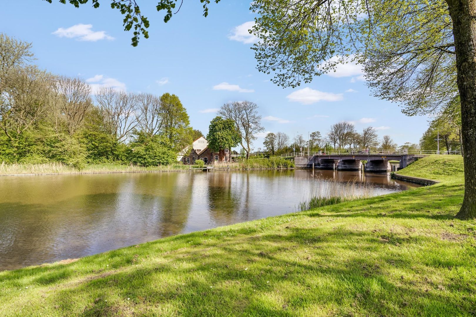 Op de Hoogte 5, Dokkum foto-3
