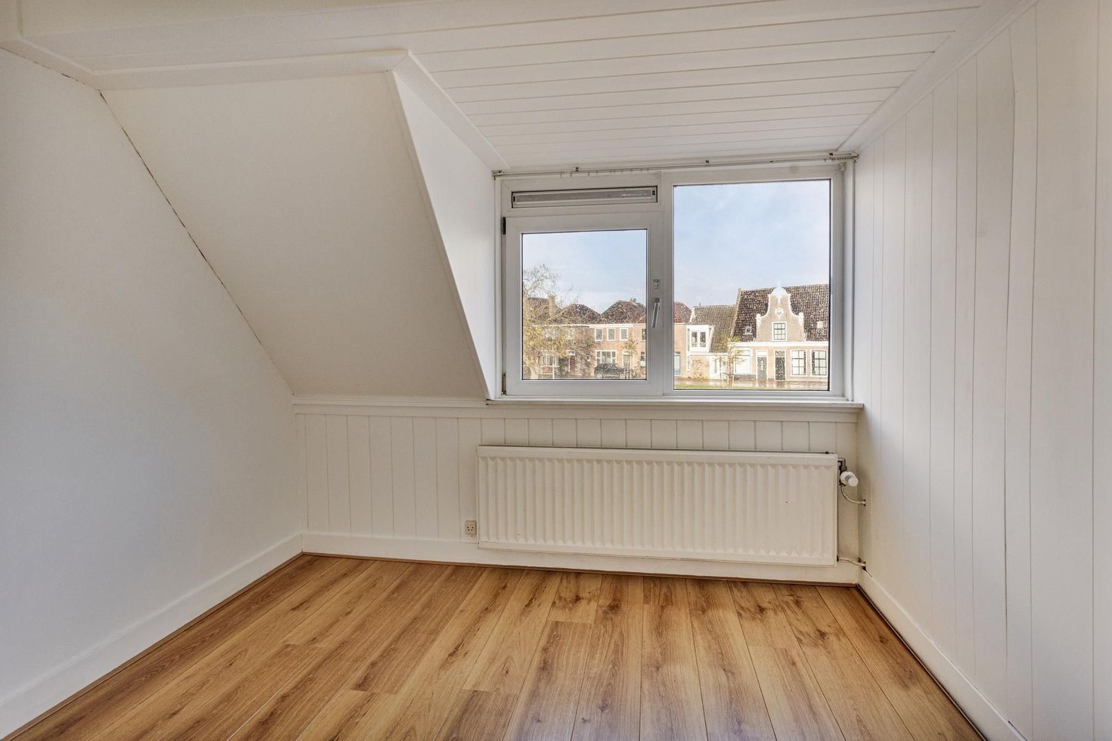 Zuiderbolwerk 111, Dokkum foto-17