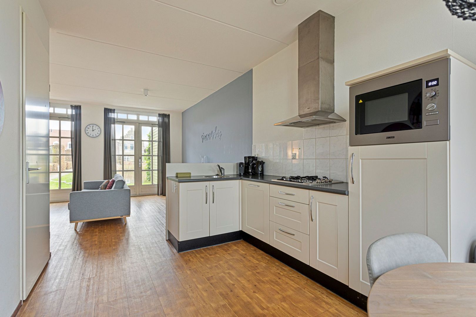 Suderskâns 24 414, Eanjum foto-7