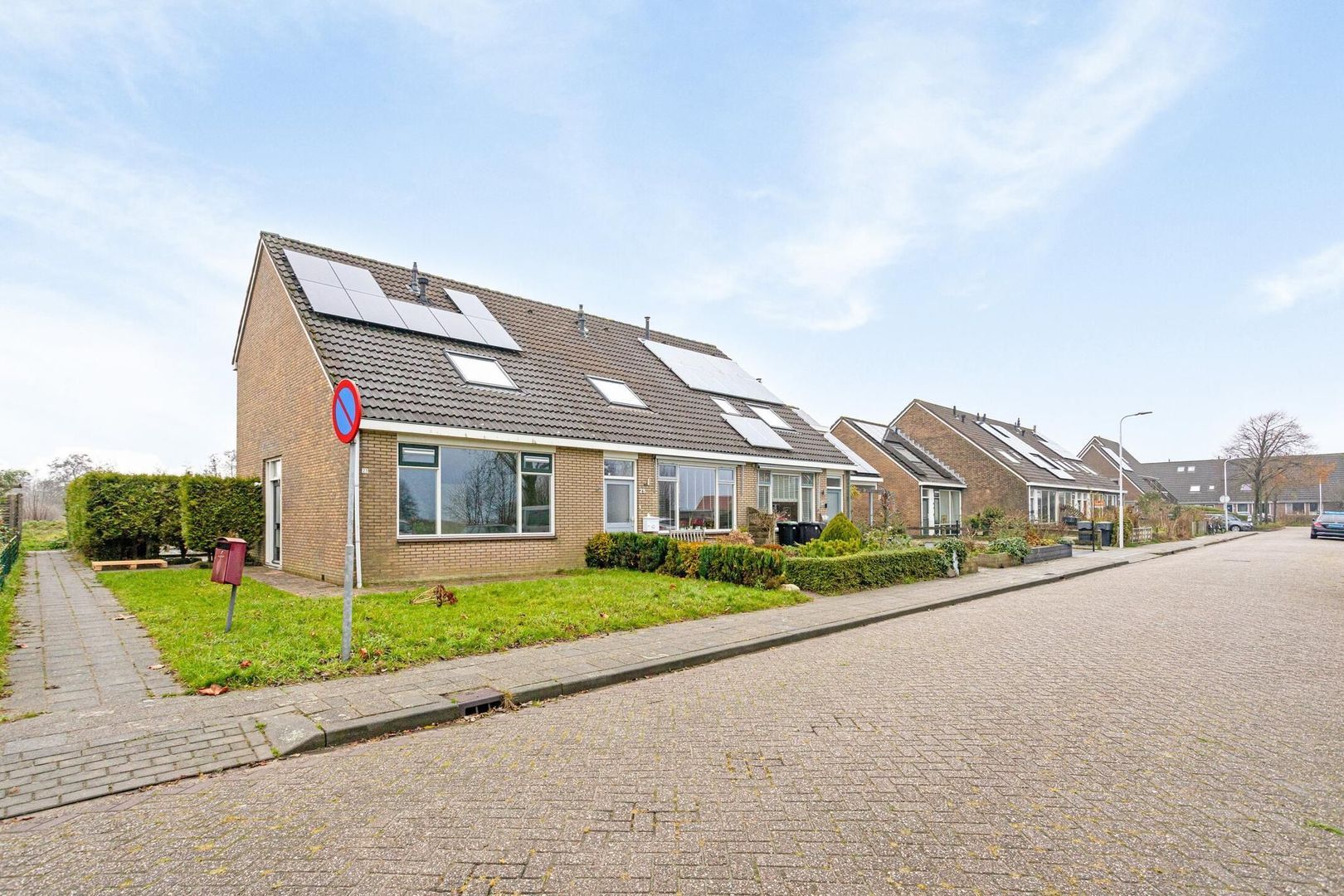 Ale-Tun 23, Holwert foto-1