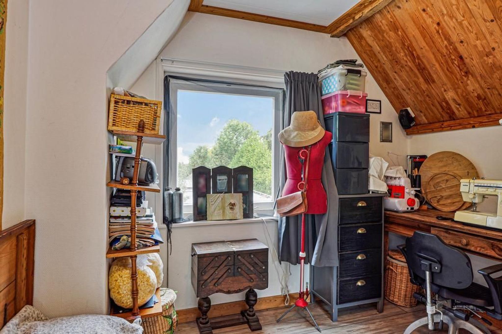 It Roster 20, Ingwierrum foto-15