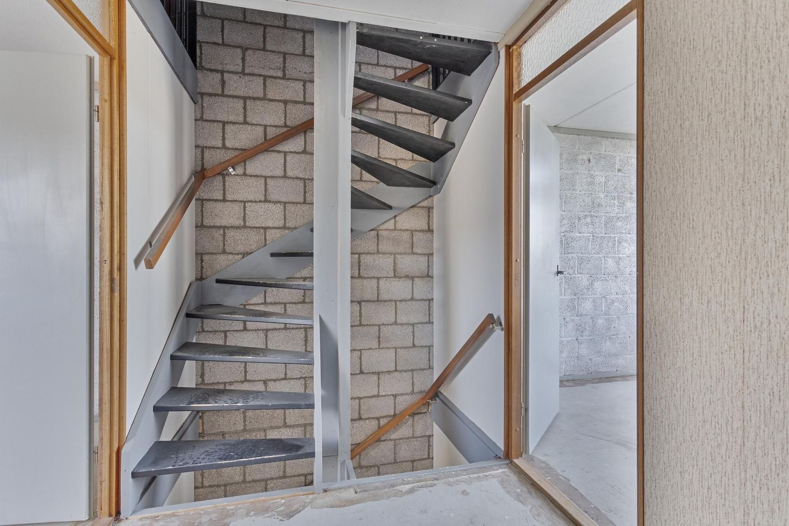 Ale-Tun 35, Holwert foto-19