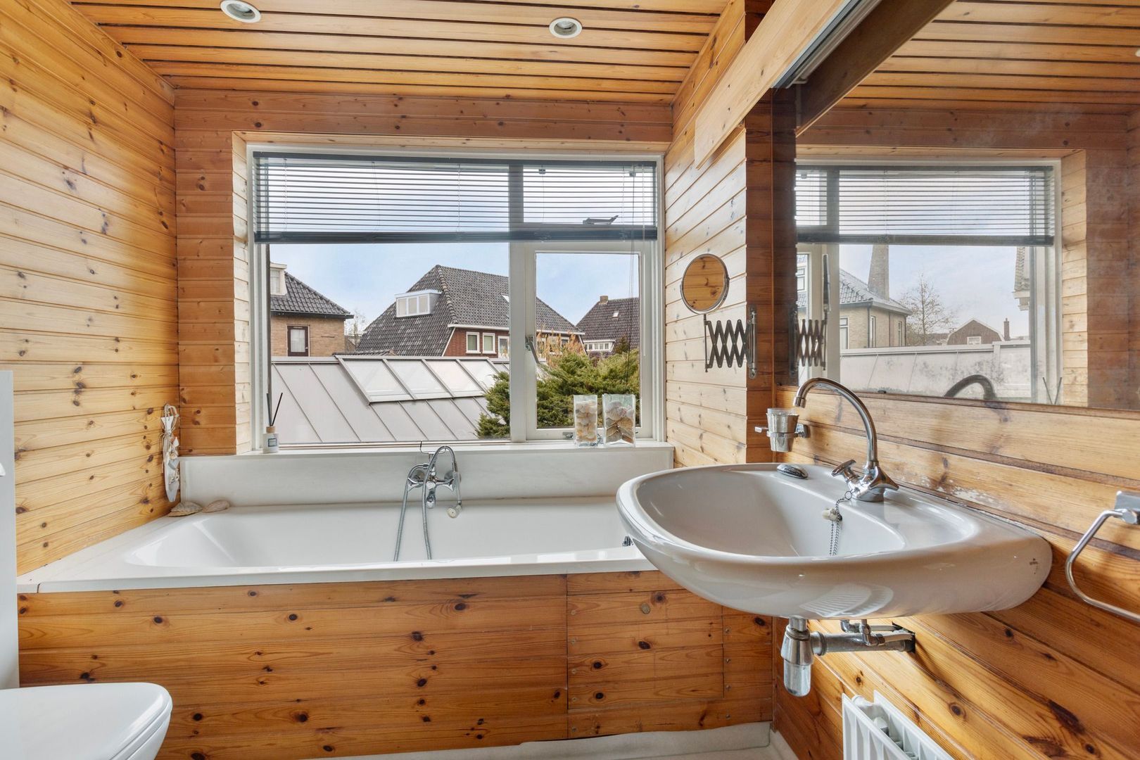 Burgemeester De Vriesstraat 3, Dokkum foto-18