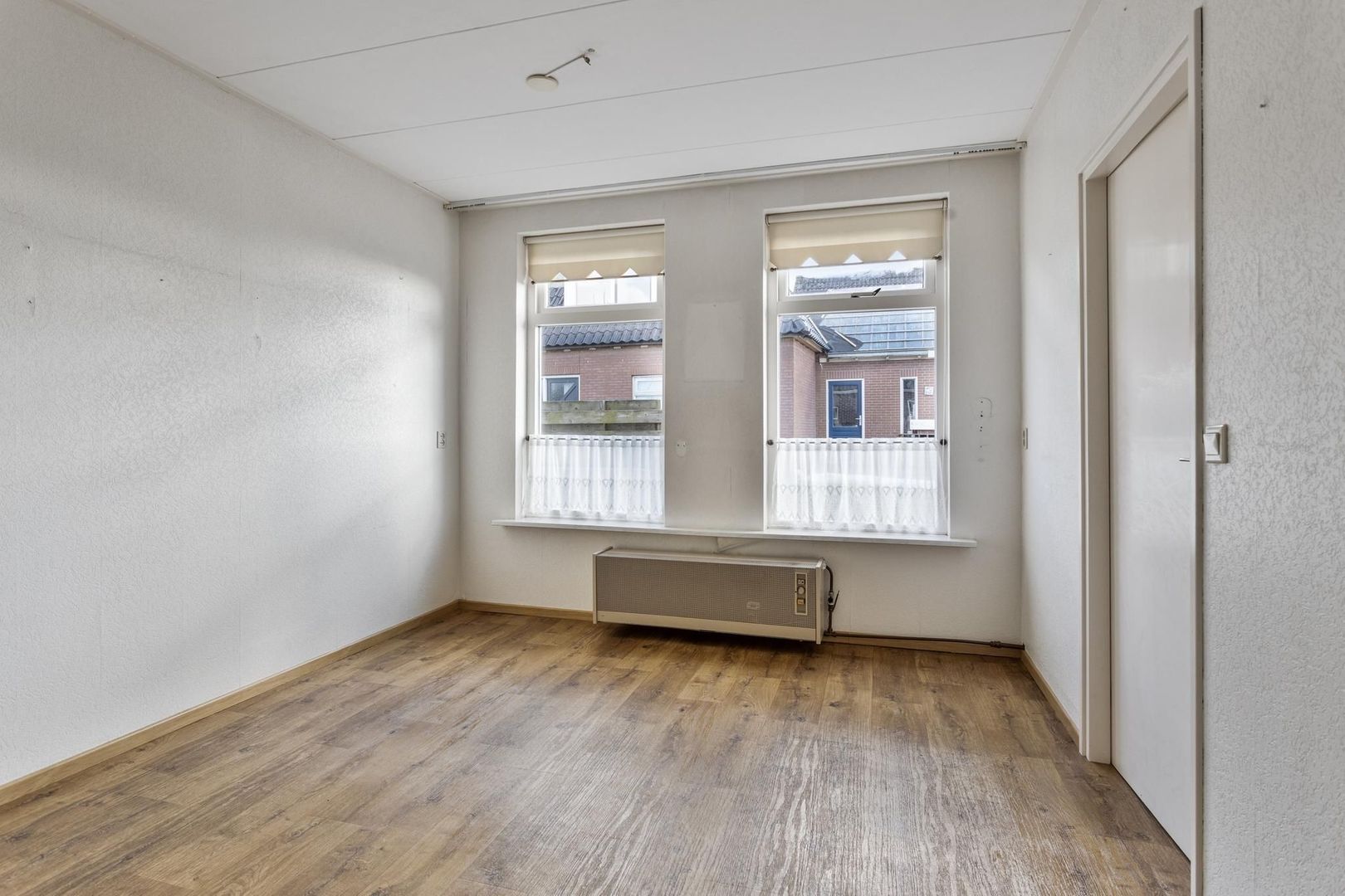 Branbuorren 6, Ie foto-9