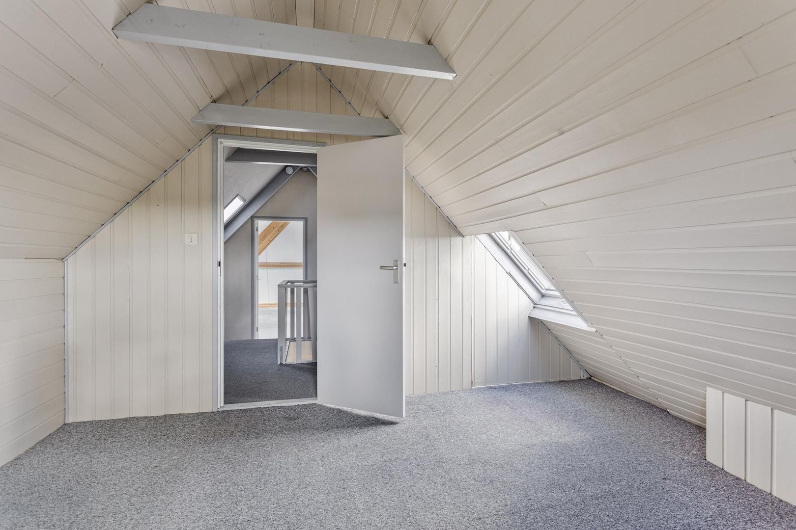 Branbuorren 6, Ie foto-18