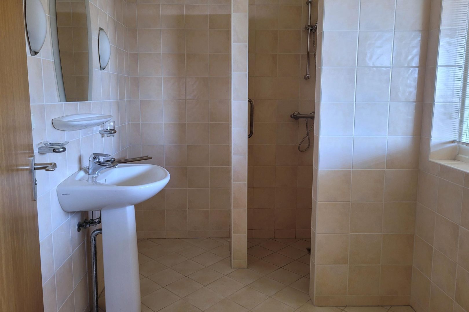 Haniastrjitte 3, Holwert foto-12