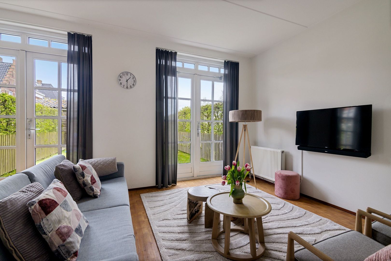 Westerskâns 10 324, Eanjum foto-2