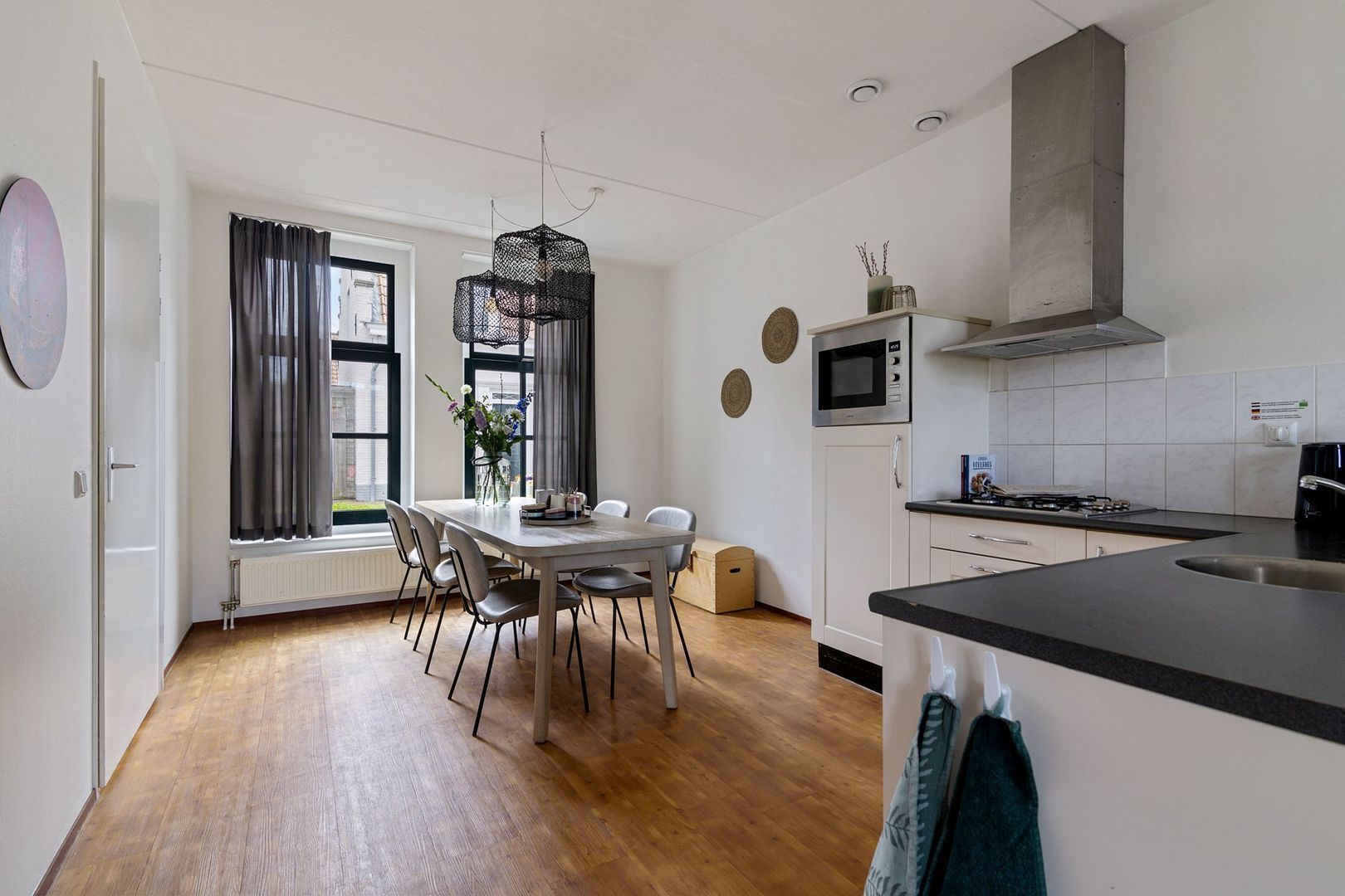 Westerskâns 10 324, Eanjum foto-7