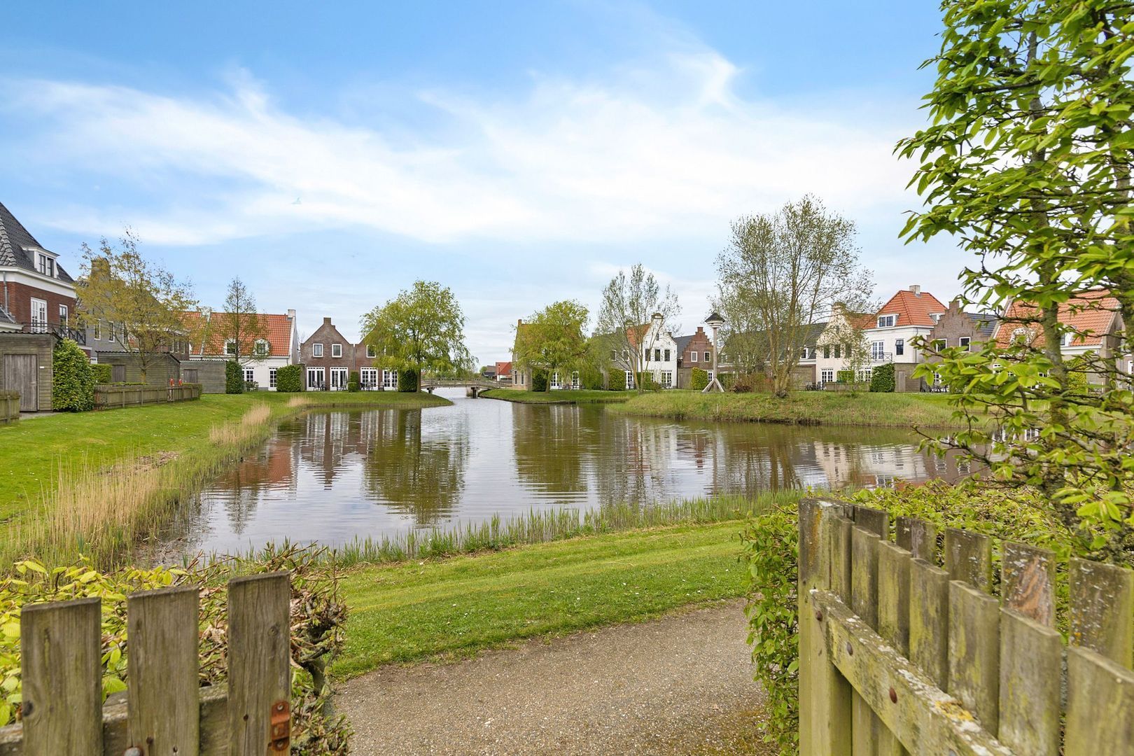 Westerskâns 10 324, Eanjum foto-24