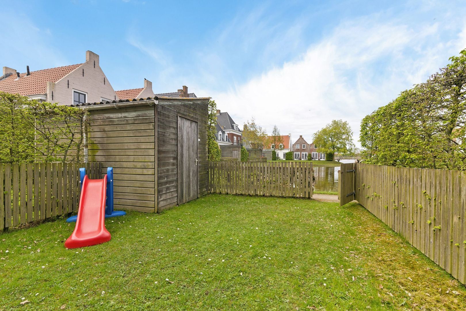 Westerskâns 10 324, Eanjum foto-23