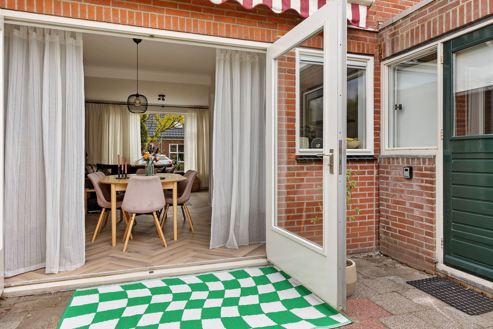 Van Aitsemastraat 24, Dokkum foto-22
