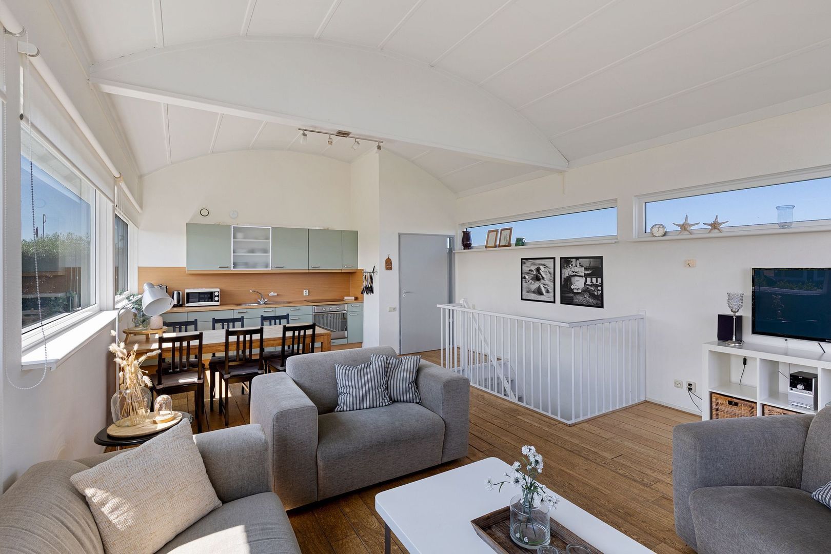 Brakzand 9, Eanjum foto-21