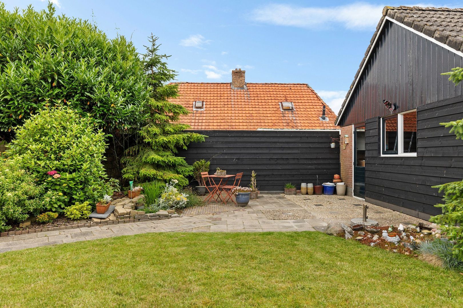 Fonteinstrjitte 12, Holwert foto-25