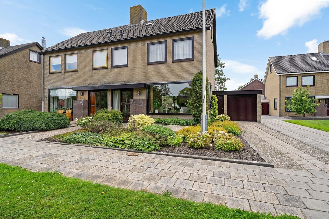 Sud Ie 32, Dokkum